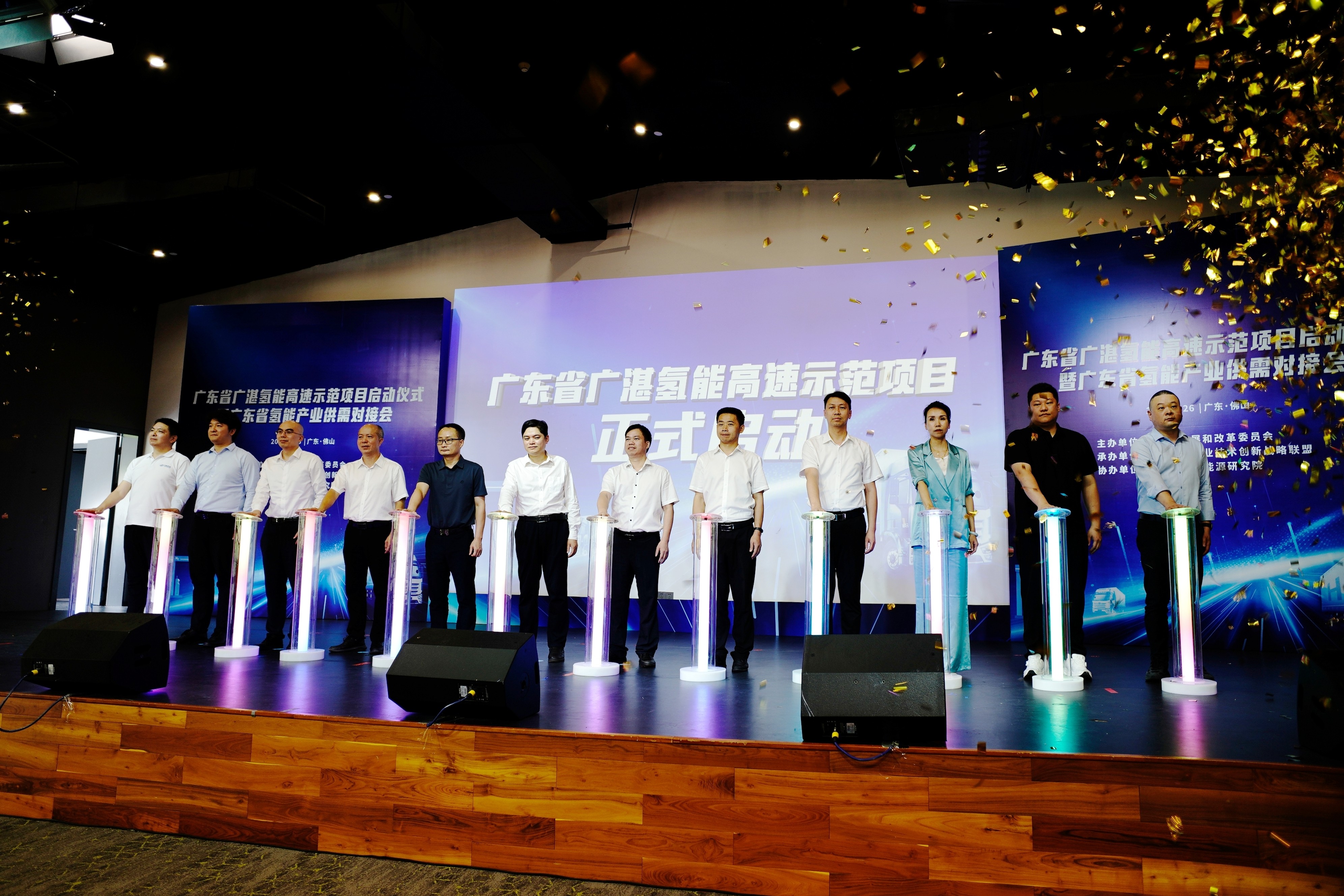 云奔潮涌 氫城合力丨昇輝新能源共建廣湛氫能高速示范項目，共同打造綠色運輸新模式